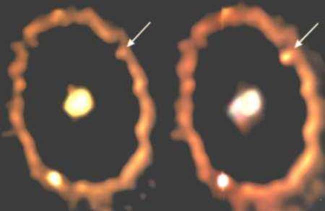 Fig 2. A la izquierda, se observa la imágen obtenida por el STIS en 1994 de la supernova 1987A rodeada por el anillo de gas. A la derecha, una imágen similar, pero correspondiente a 1997, muestra que el gas del anillo ha comenzado a encenderse.